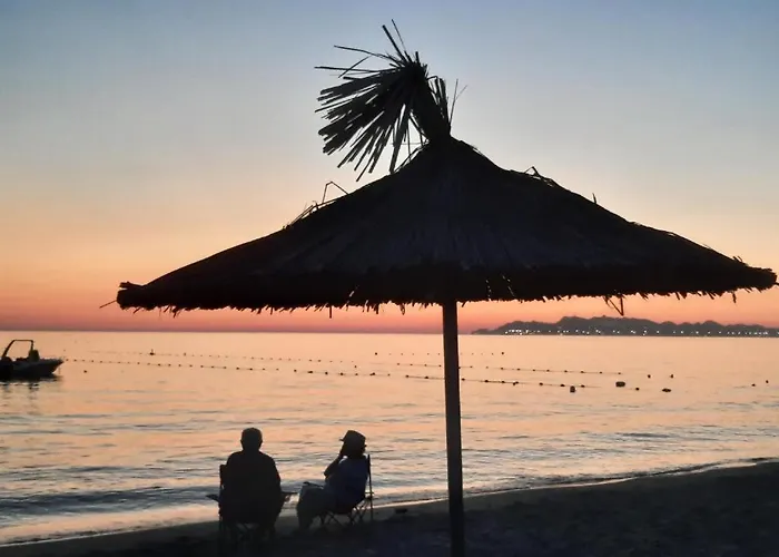 Bora's Apartment, Διαμέρισμα